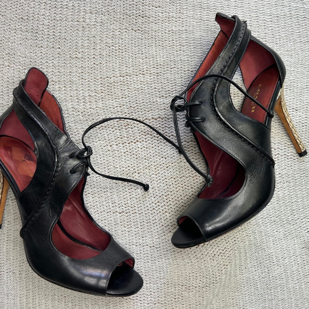 Coach black leather tie-up with snakeskin heel (9)